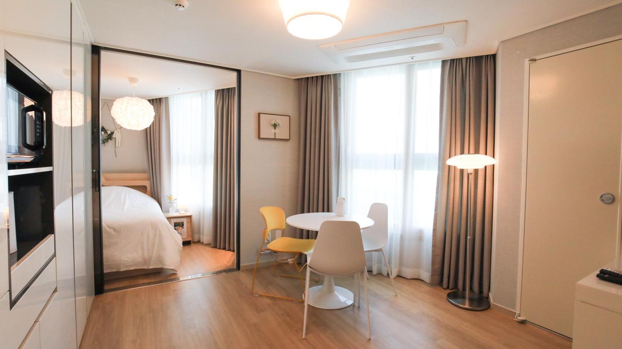 Wecostay Myeongdong Сеул Екстер'єр фото