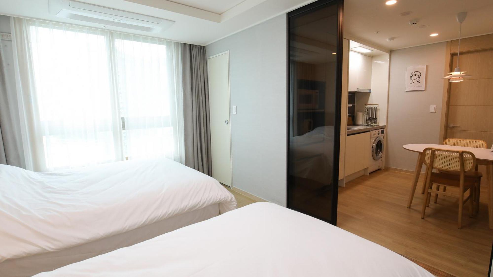 Wecostay Myeongdong Сеул Екстер'єр фото