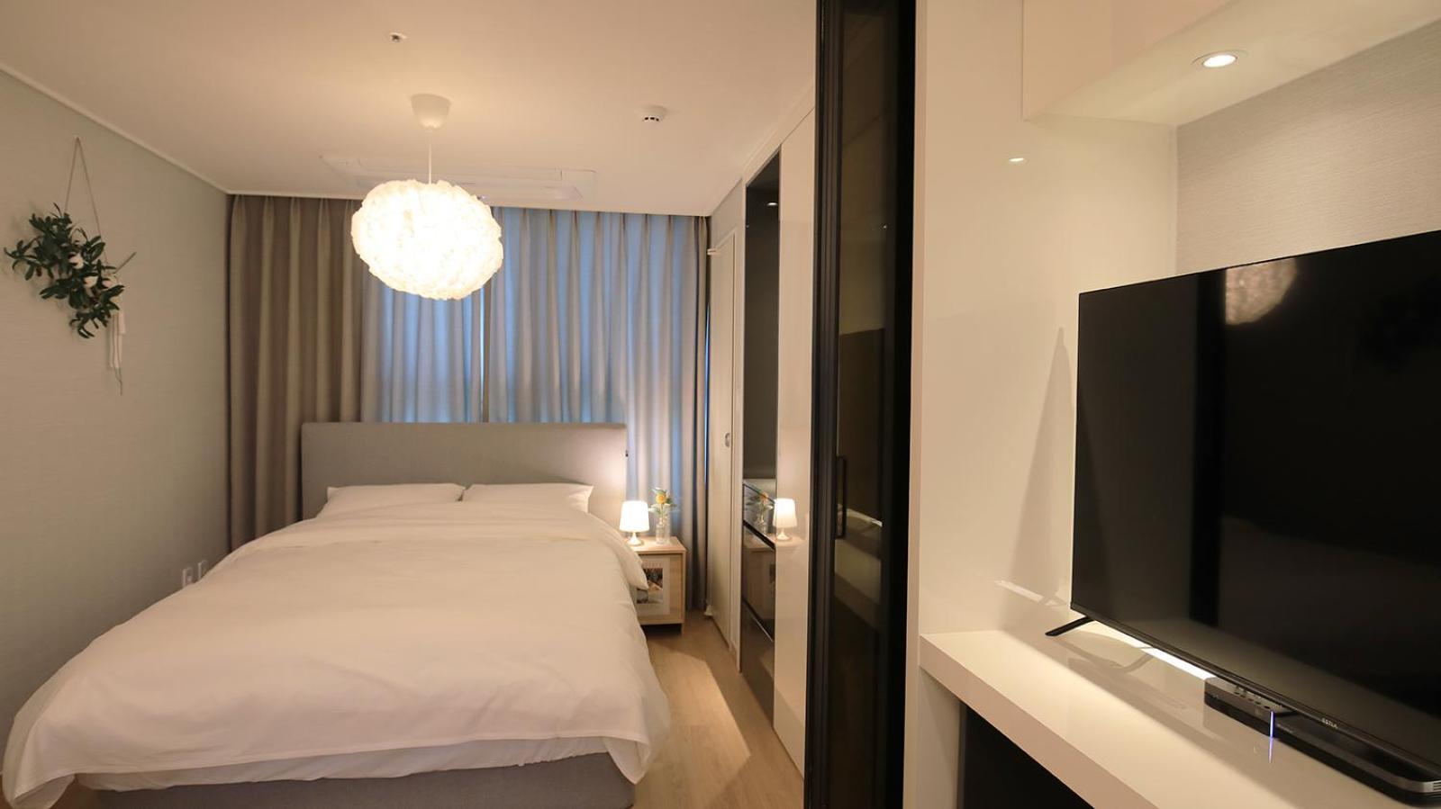 Wecostay Myeongdong Сеул Екстер'єр фото